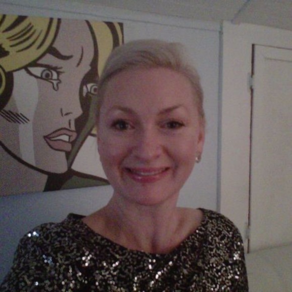 Meet your Posher, Christine - Picture 1 of 1